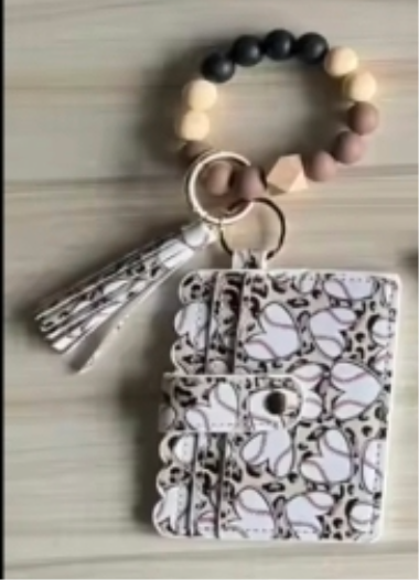 BASEBALL WRIST WALLET HEARTS